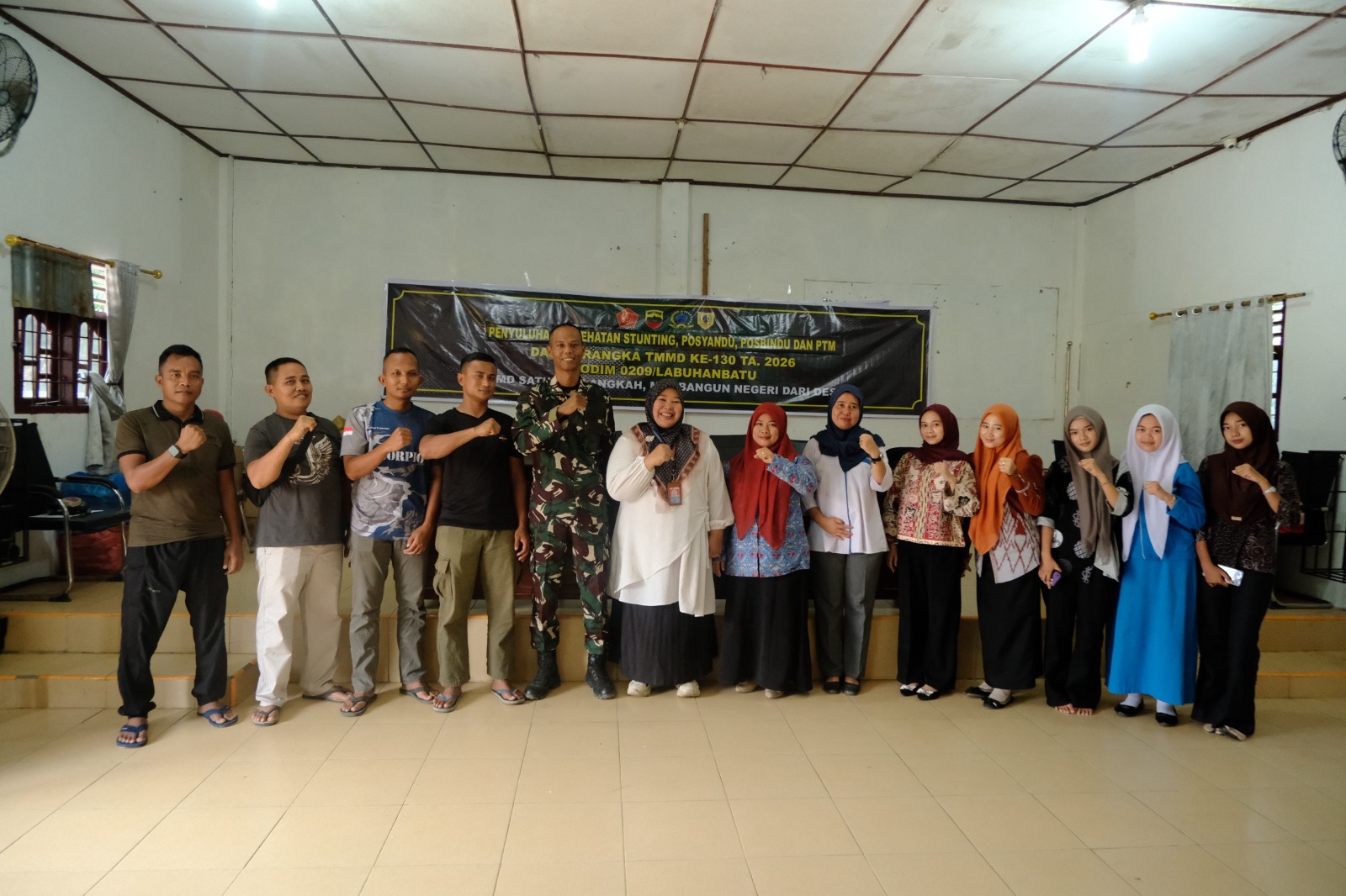 Edukasi Kesehatan di Aek Batu Melalui Program Kolaborasi TNI dan BKKBN Edukasi Kesehatan di Aek Batu Melalui Program Kolaborasi TNI dan BKKBN