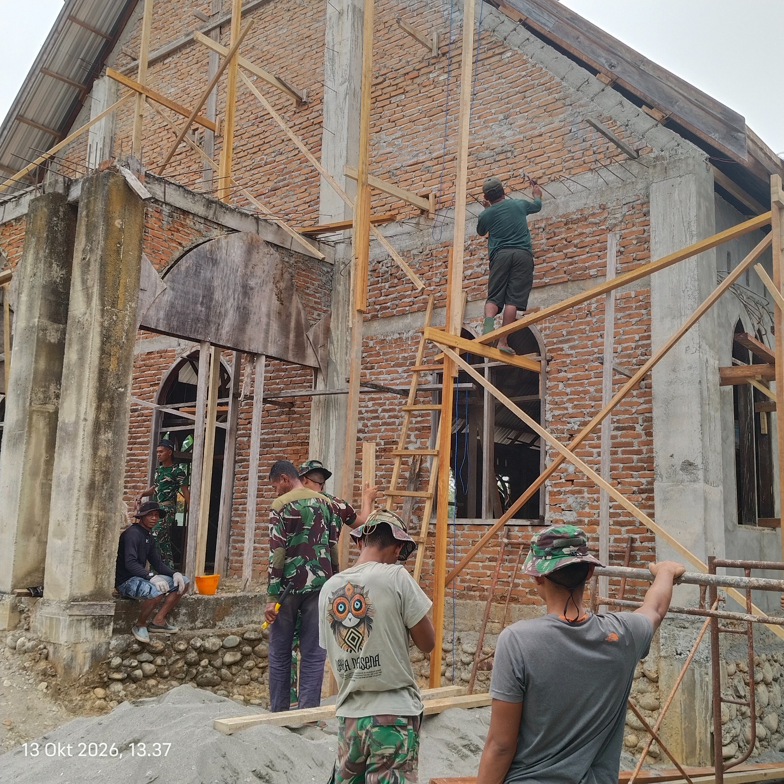 Program TMMD ke-130 TNI Dorong Pembangunan Partisipatif di Papua Tengah