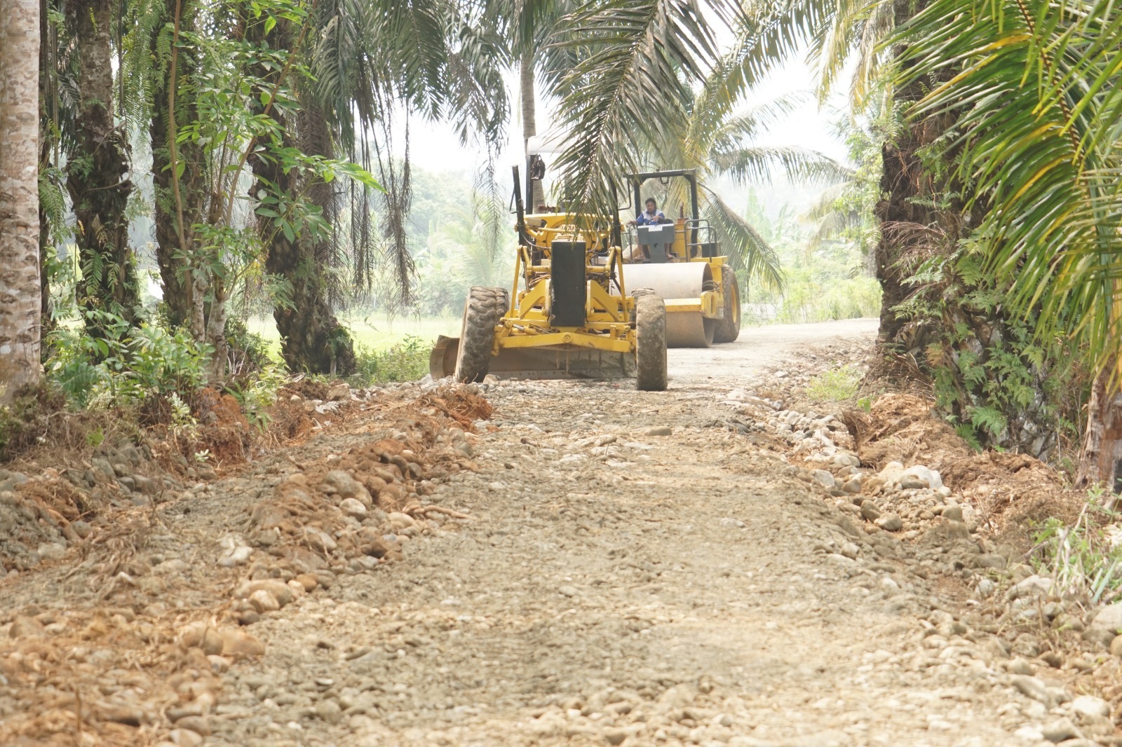 Warga Diminta Berperan Aktif dalam Pembangunan Jalan TMMD ke-130