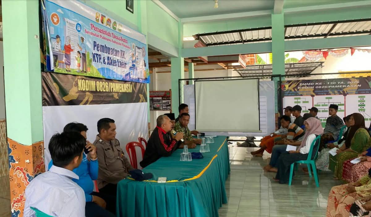 Desa Jarin Hadirkan Layanan Cetak KTP dan KK Secara Praktis di Balai Desa