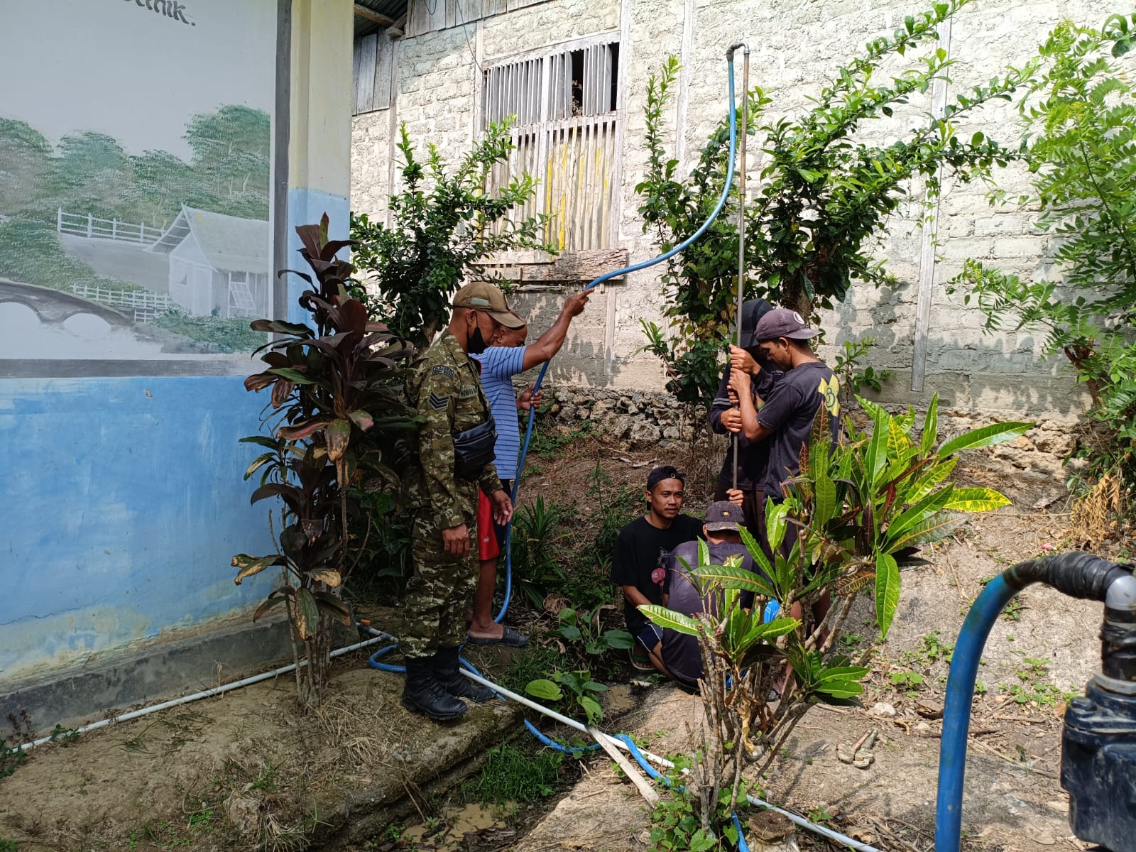 Pembangunan Sumur Bor di SDN 7 Pamona, Komitmen TNI untuk Pendidikan
