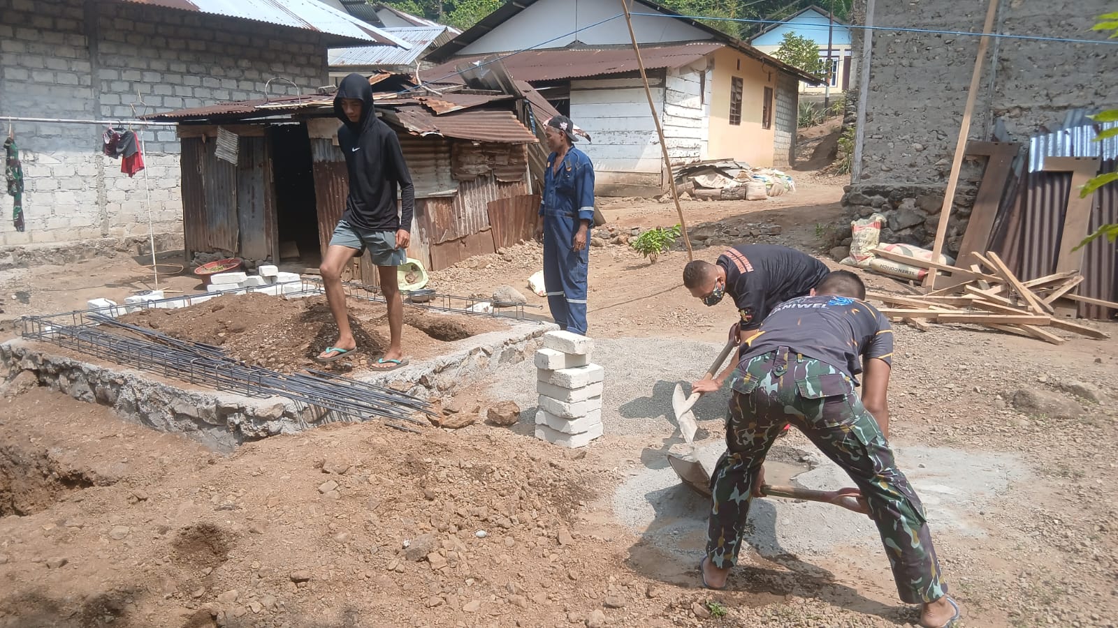 Satgas TMMD Kodim 1505/Ambon Lakukan Persiapan Pembangunan Fasilitas Sanitasi di Dusun Seri