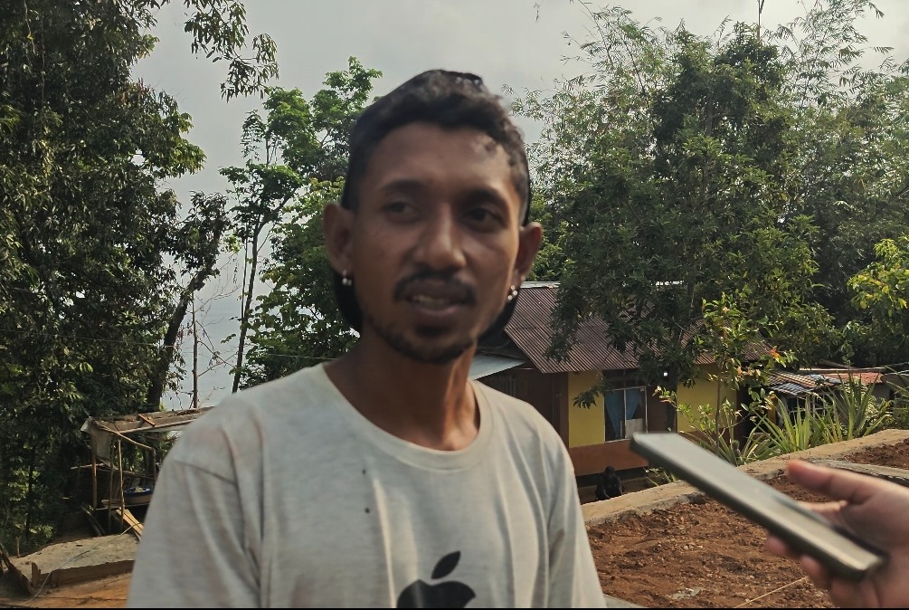 Bantuan Pembangunan Rumah TNI Ubah Hidup Berly Kalahatu dan Keluarga