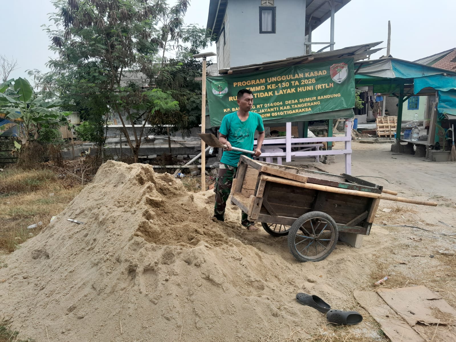 Satgas TMMD ke-130 Fokus pada Penyelesaian RTLH Ibu Sukesti