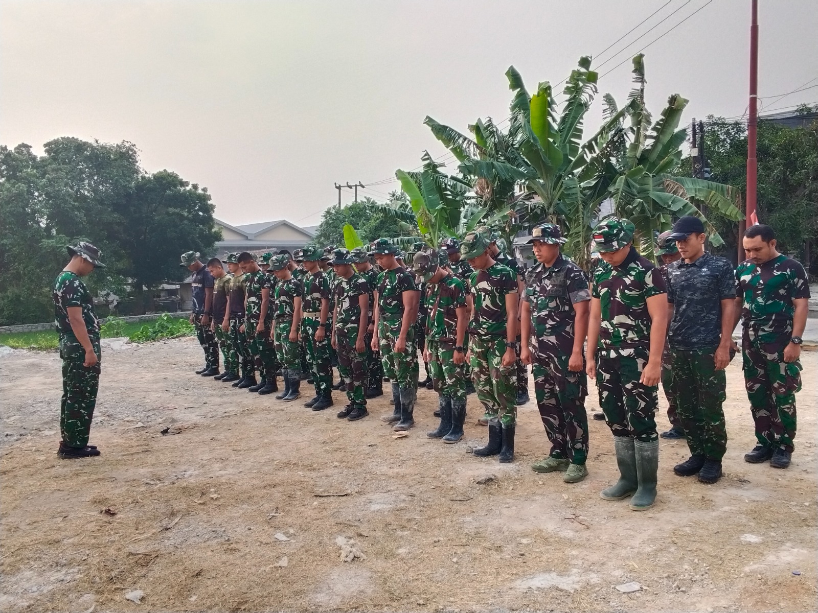 Meneguhkan Semangat dengan Apel Pagi Satgas TMMD ke-130 Kodim 0510/Tigaraksa