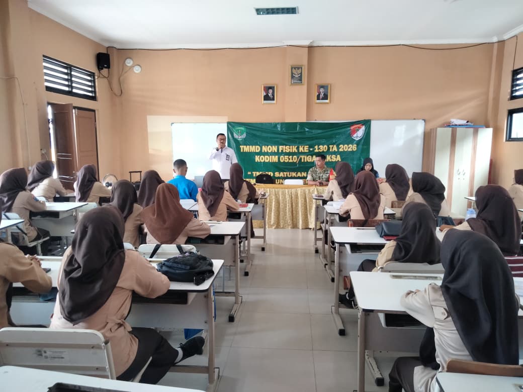 TMMD ke-130 Kodim 0510/Tigaraksa Tanamkan Nilai Toleransi kepada Pelajar SMKN 11 Tangerang