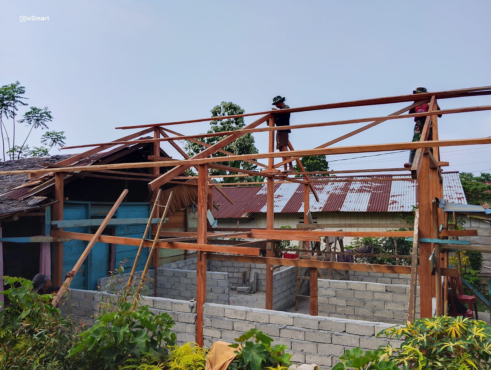 TMMD Ke-130: Upaya Pembangunan Rumah Layak untuk Ibu Minya Tarante