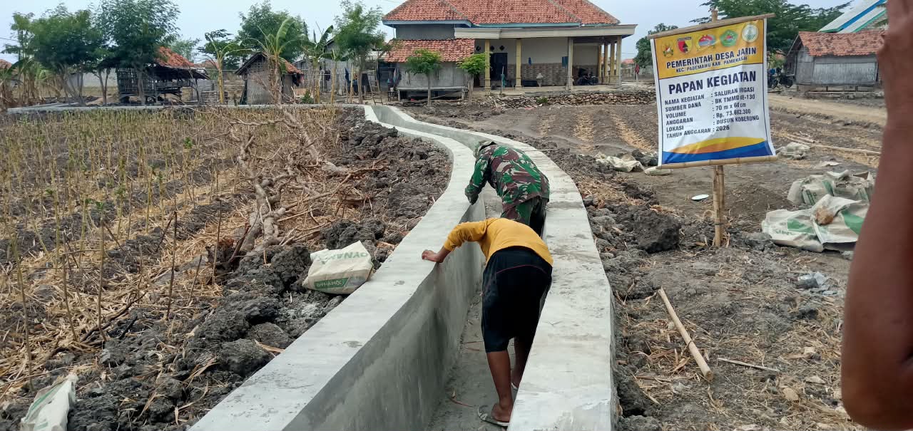 Saluran Drainase Baru di Dusun Koberung Tingkatkan Kesejahteraan Petani Saluran Drainase Baru di Dusun Koberung Tingkatkan Kesejahteraan Petani