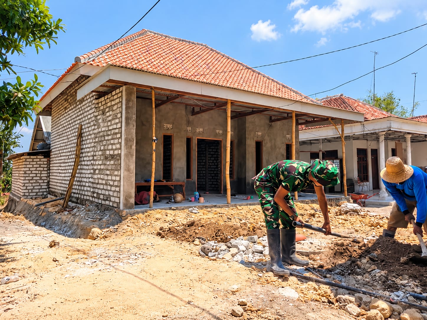 Rumah Impian Muhammad Jufri Hampir Siap Berkat Upaya Gotong Royong TMMD