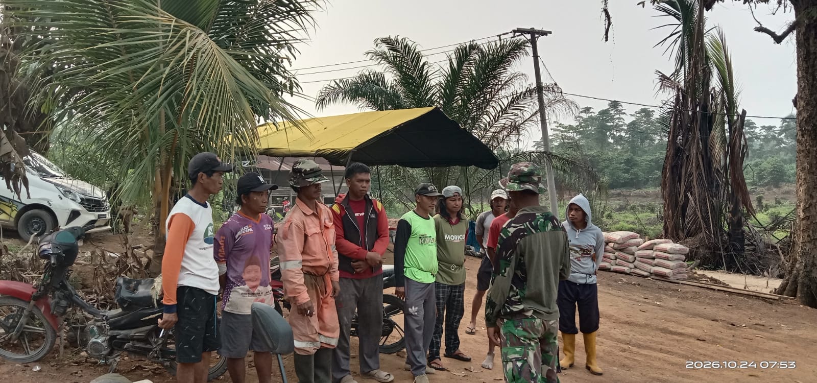 Kedisiplinan Prajurit di Tengah Medan Tantangan TMMD 130