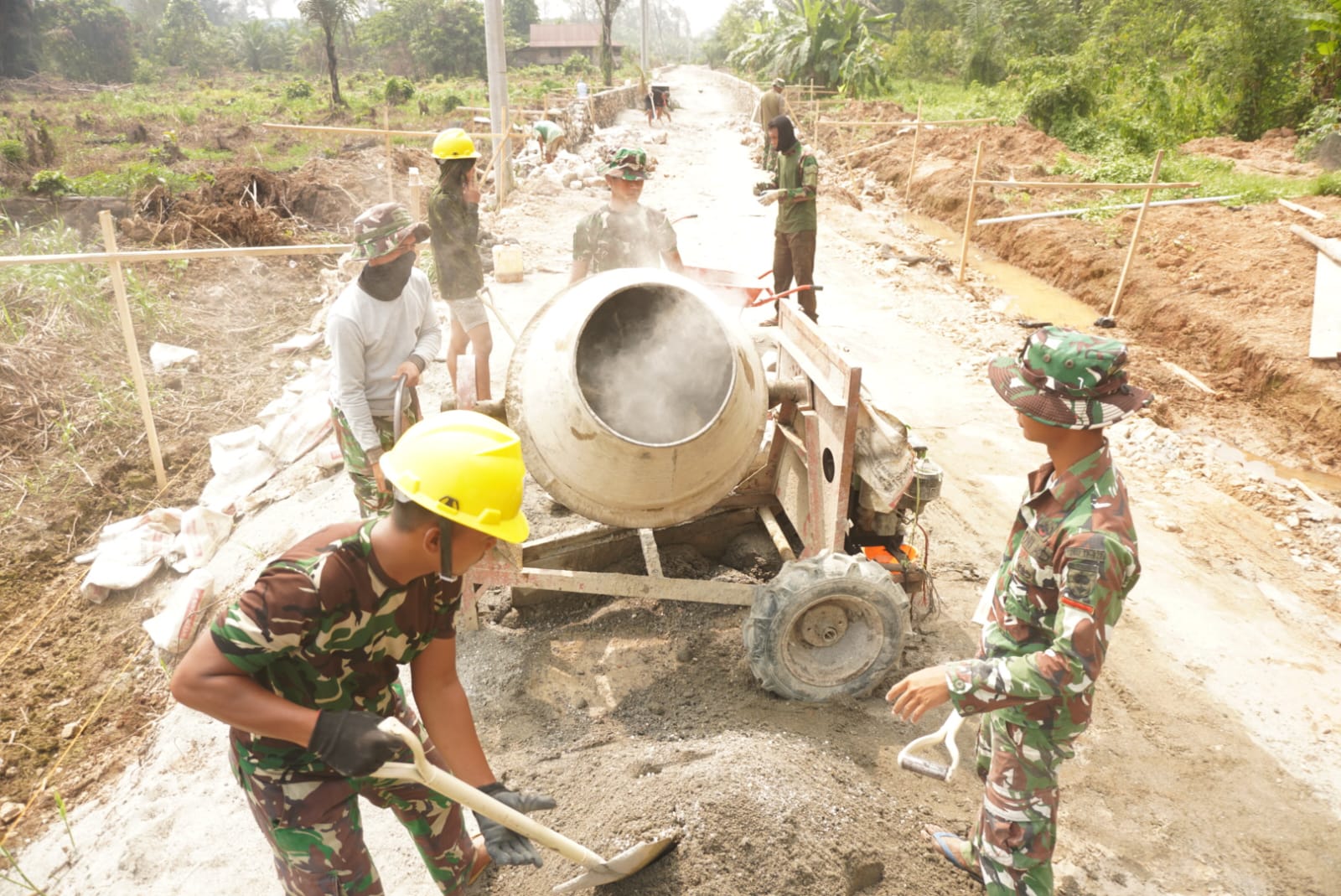 Jalan Cita-cita Satria: Harapan Baru Petani Kakao Rande-Rande