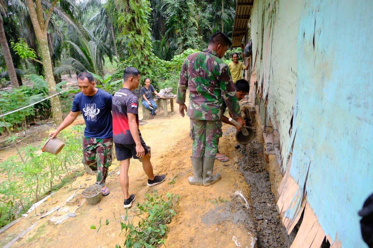 Harapan Baru bagi Bapak Suroto, Satgas TMMD ke-130 Kodim 0209/Labuhanbatu Mempercepat Pembangunan RTLH