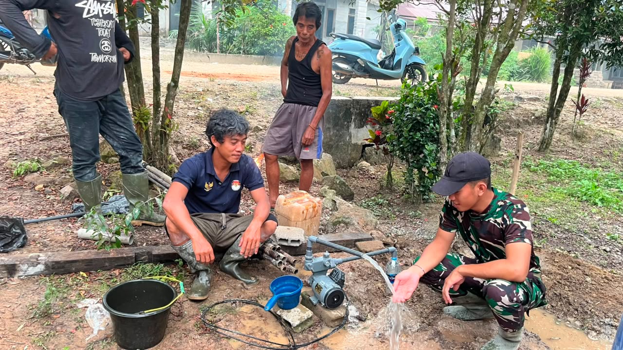 Pembangunan Sumur Bor, Solusi Air Bersih dari TNI