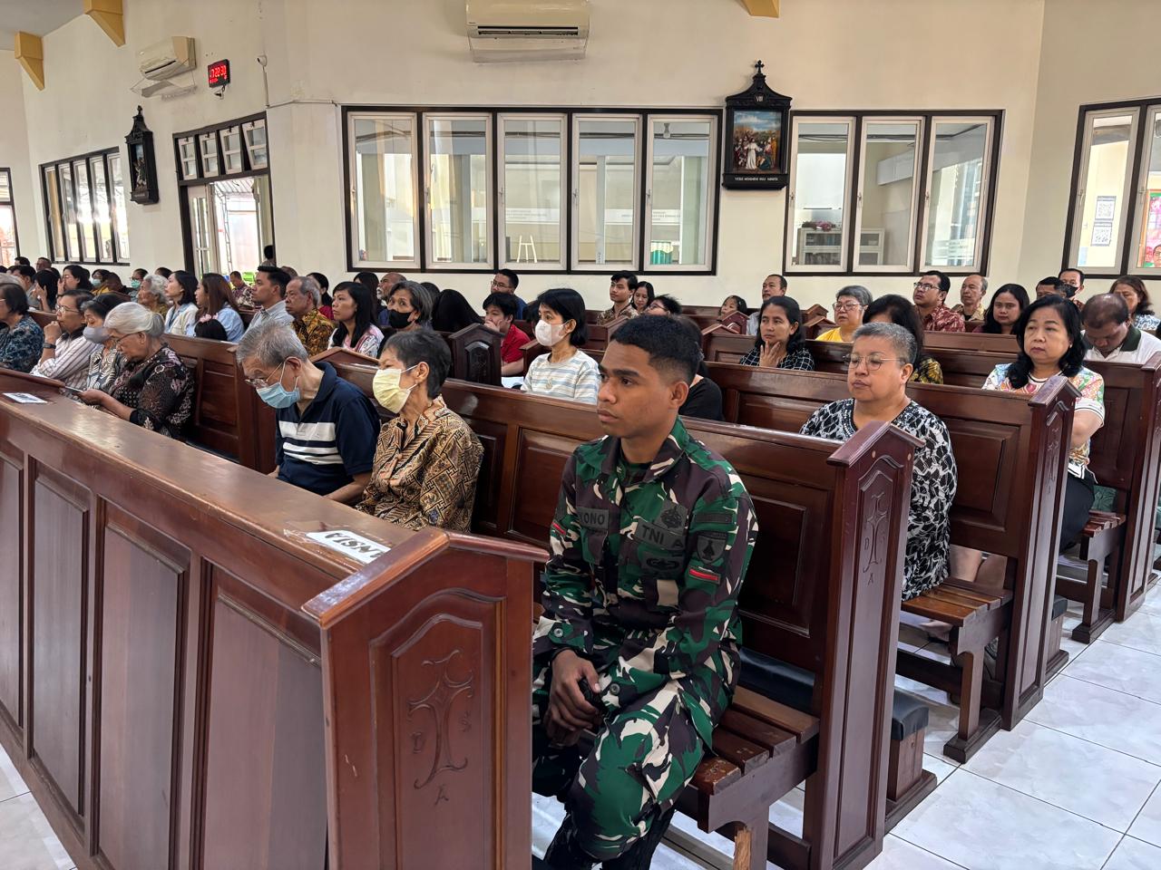 Minggu Tetap Berkarya, Satgas TMMD ke-130 Kodim Tulungagung Lanjutkan Pembangunan Desa Pojok