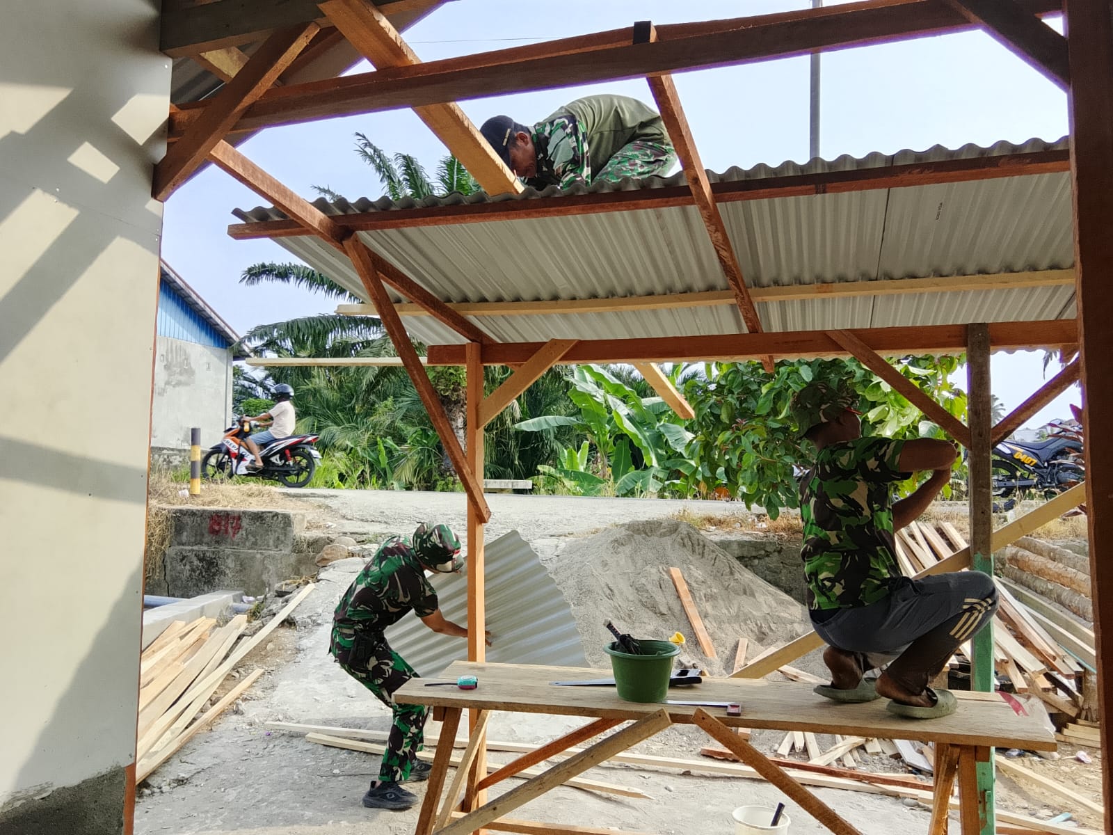 Kualitas Pembangunan RTLH Jadi Fokus Utama Dansatgas TMMD di Bengkulu