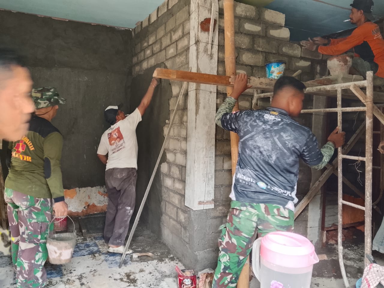 Rehabilitasi Rumah Bapak Atim: Excellence dalam Setiap Detil Pengerjaan Rehabilitasi Rumah Bapak Atim: Excellence dalam Setiap Detil Pengerjaan