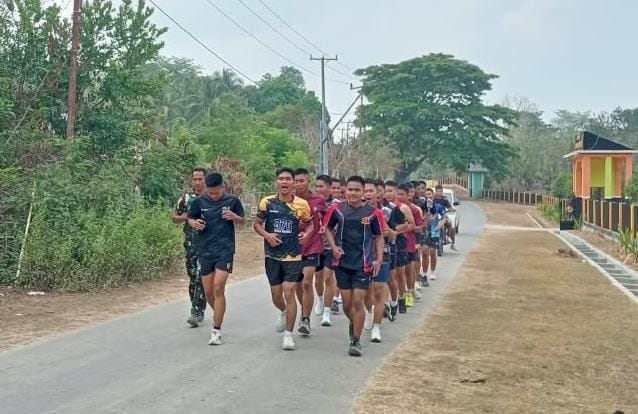 Kegiatan Awal yang Energik, Satgas TMMD ke-130 Kodim 1416/Muna Lakukan Lari Pagi