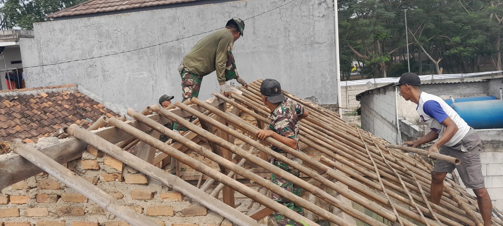 Transformasi Rumah Syafei Dimulai dengan Program Renovasi TMMD di TNT Transformasi Rumah Syafei Dimulai dengan Program Renovasi TMMD di TNT