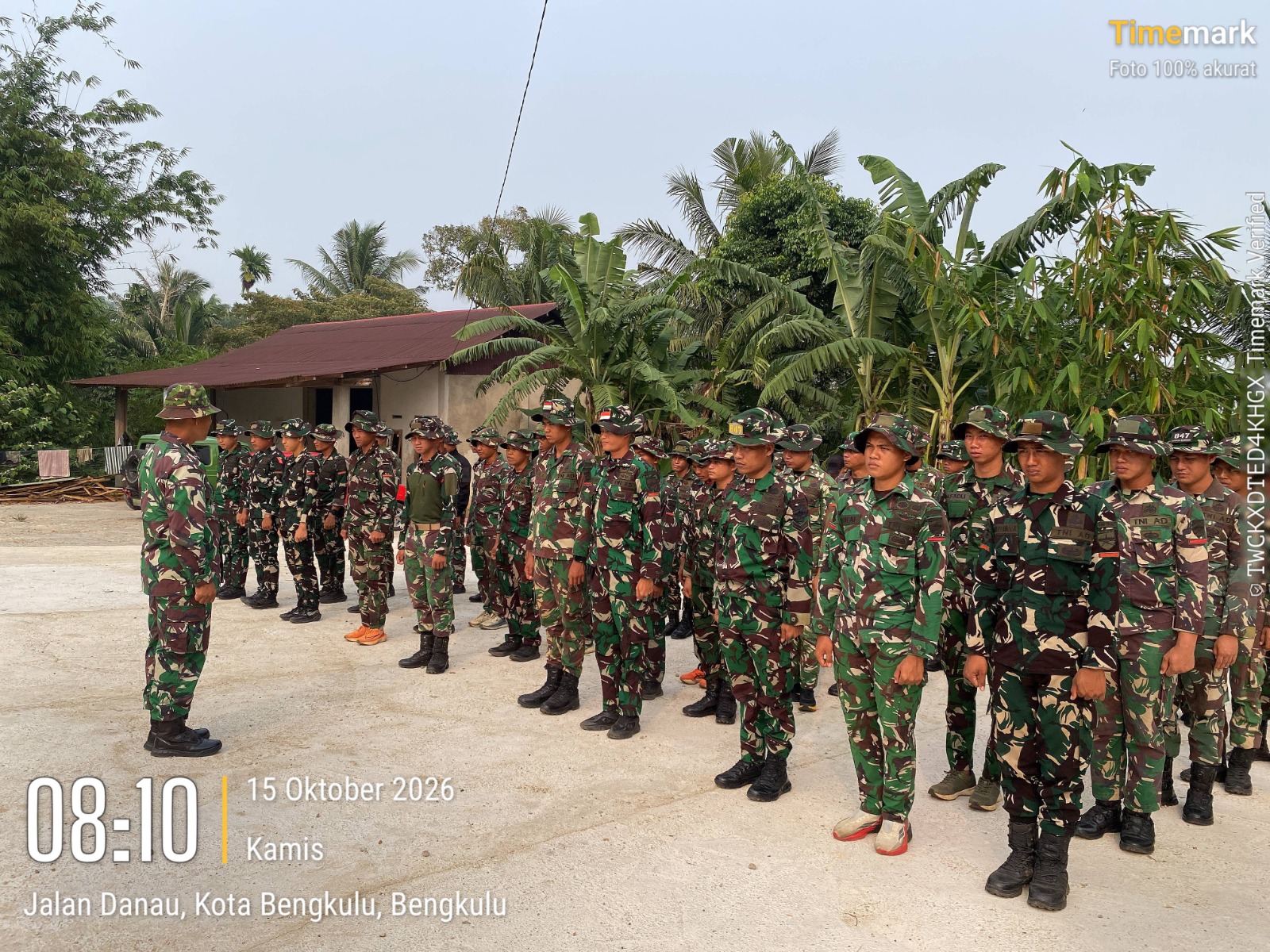 Dansatgas TMMD ke-130 Ingatkan Pentingnya Jaga Kebugaran di Tengah Proyek Pembangunan