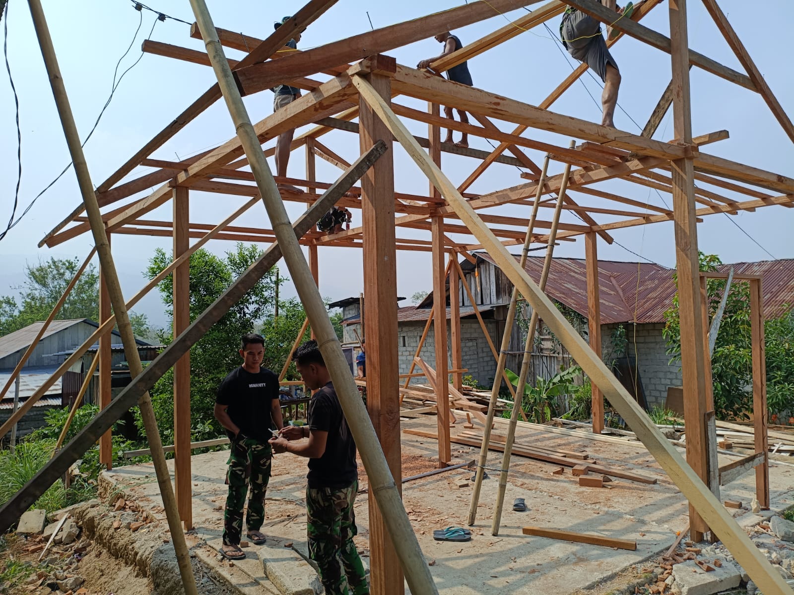 Keterlibatan Masyarakat dalam TMMD ke-130 di Poso