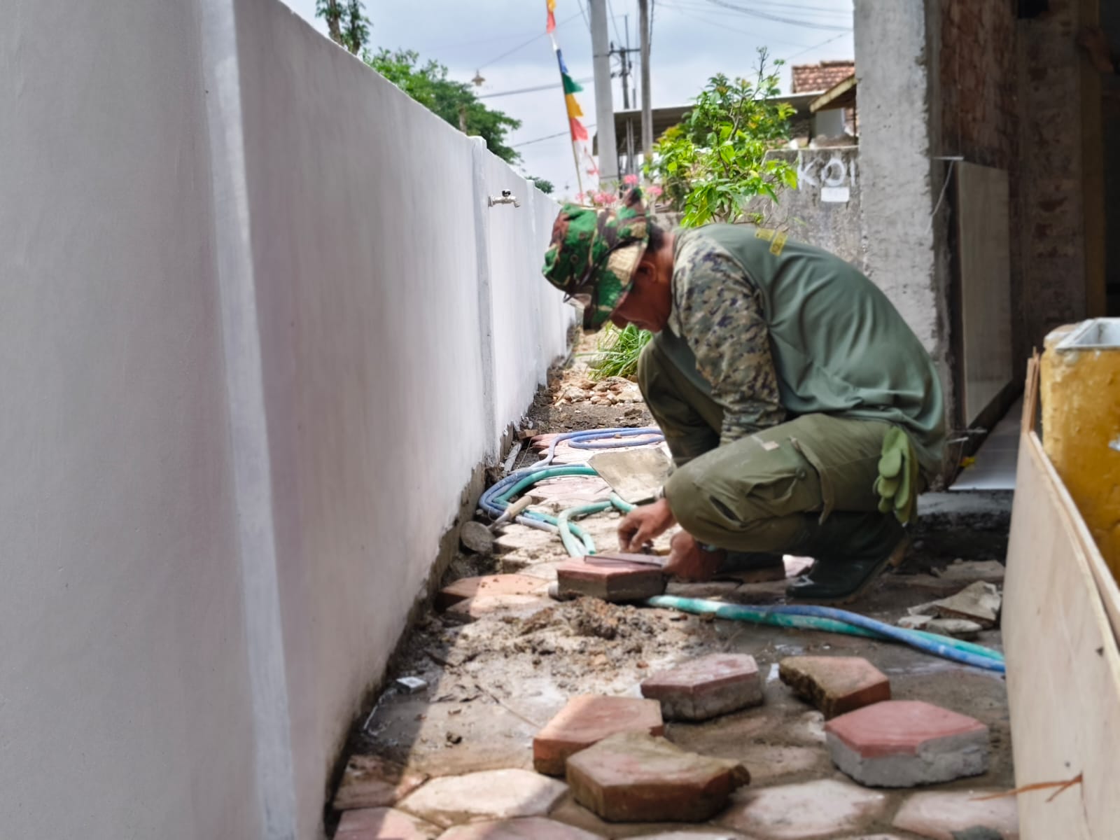 Renovasi Mushola Darurohman dalam TMMD Ke-130 Tingkatkan Kenyamanan Beribadah Renovasi Mushola Darurohman dalam TMMD Ke-130 Tingkatkan Kenyamanan Beribadah