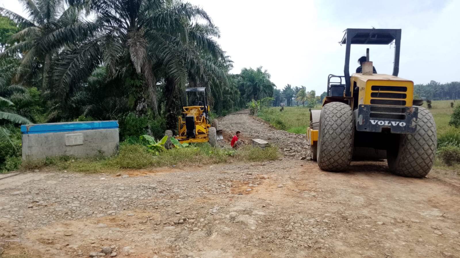 Progres Pembangunan Jalan TMMD Kodim 0407/Bengkulu Hampir Rampung Progres Pembangunan Jalan TMMD Kodim 0407/Bengkulu Hampir Rampung
