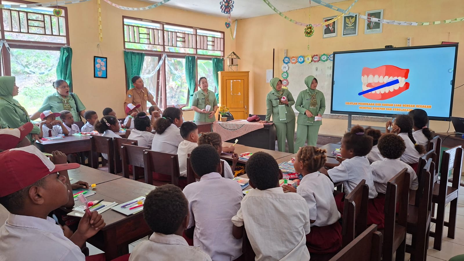 Pentingnya Edukasi Kebersihan Gigi untuk Anak oleh Persit KCK Kodim 1808