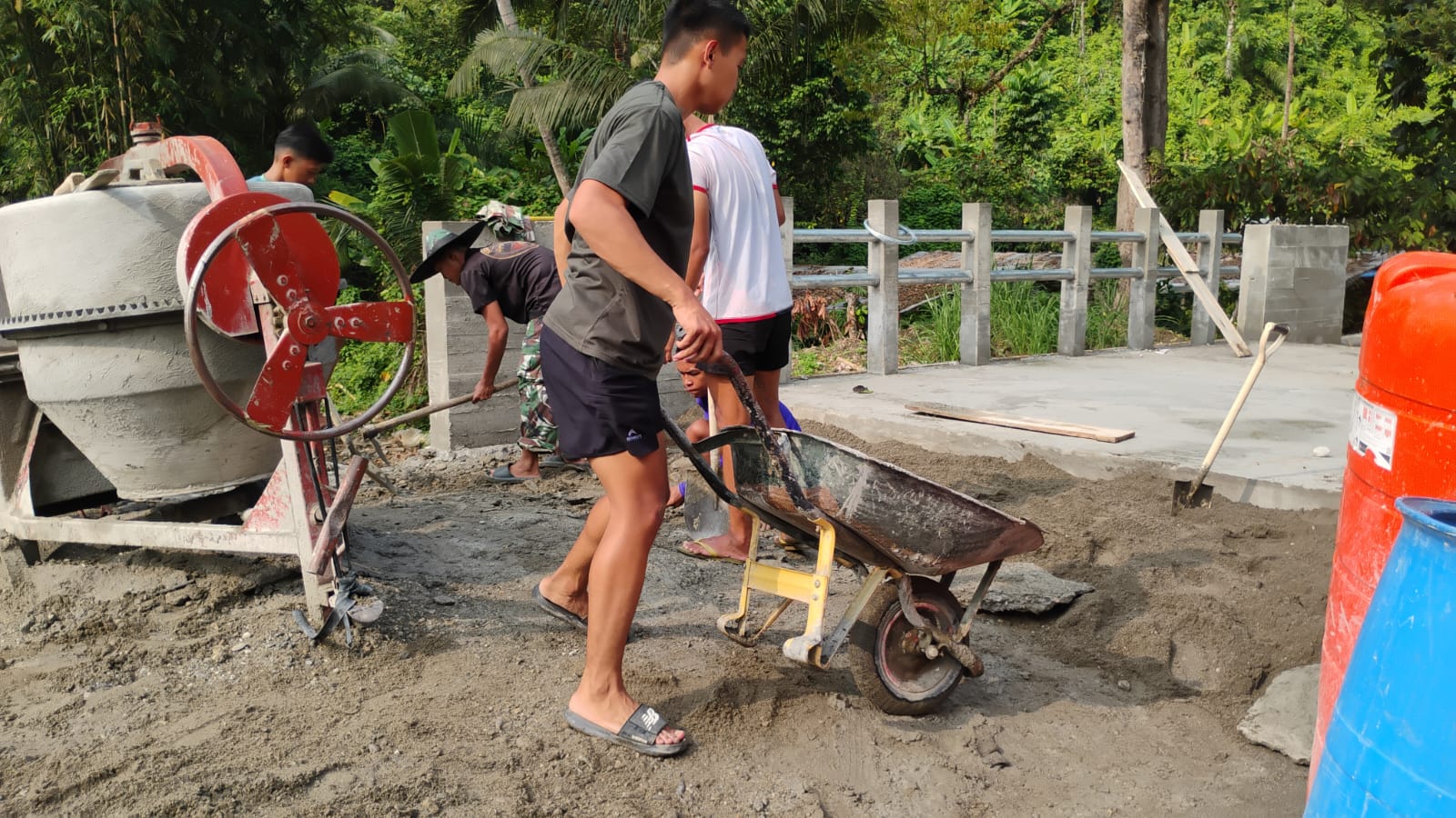 Satgas TMMD Selesaikan Pekerjaan Pembangunan Jembatan Cendana