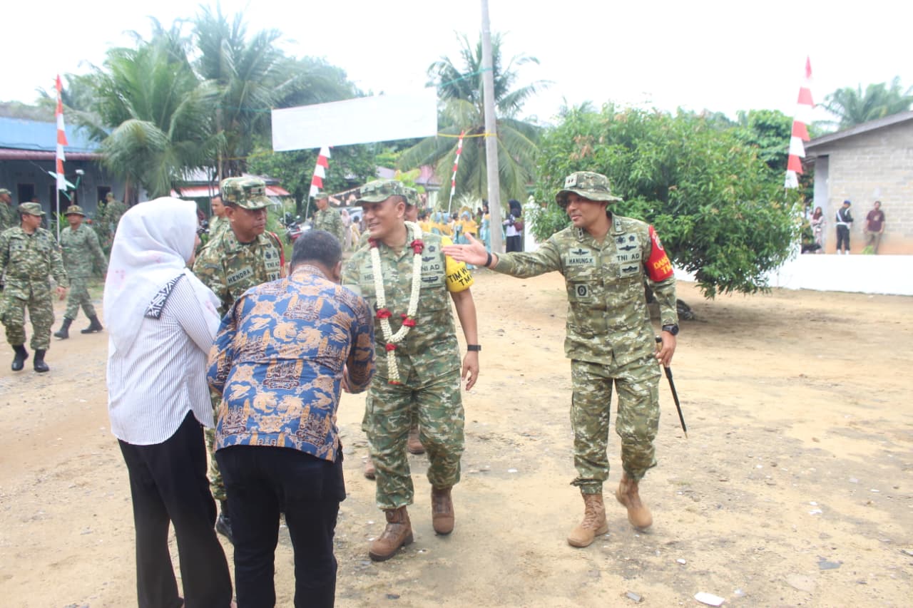 Brigjen TNI M. Herry Soroti Keberhasilan Renovasi Hunian Warga Aek Batu