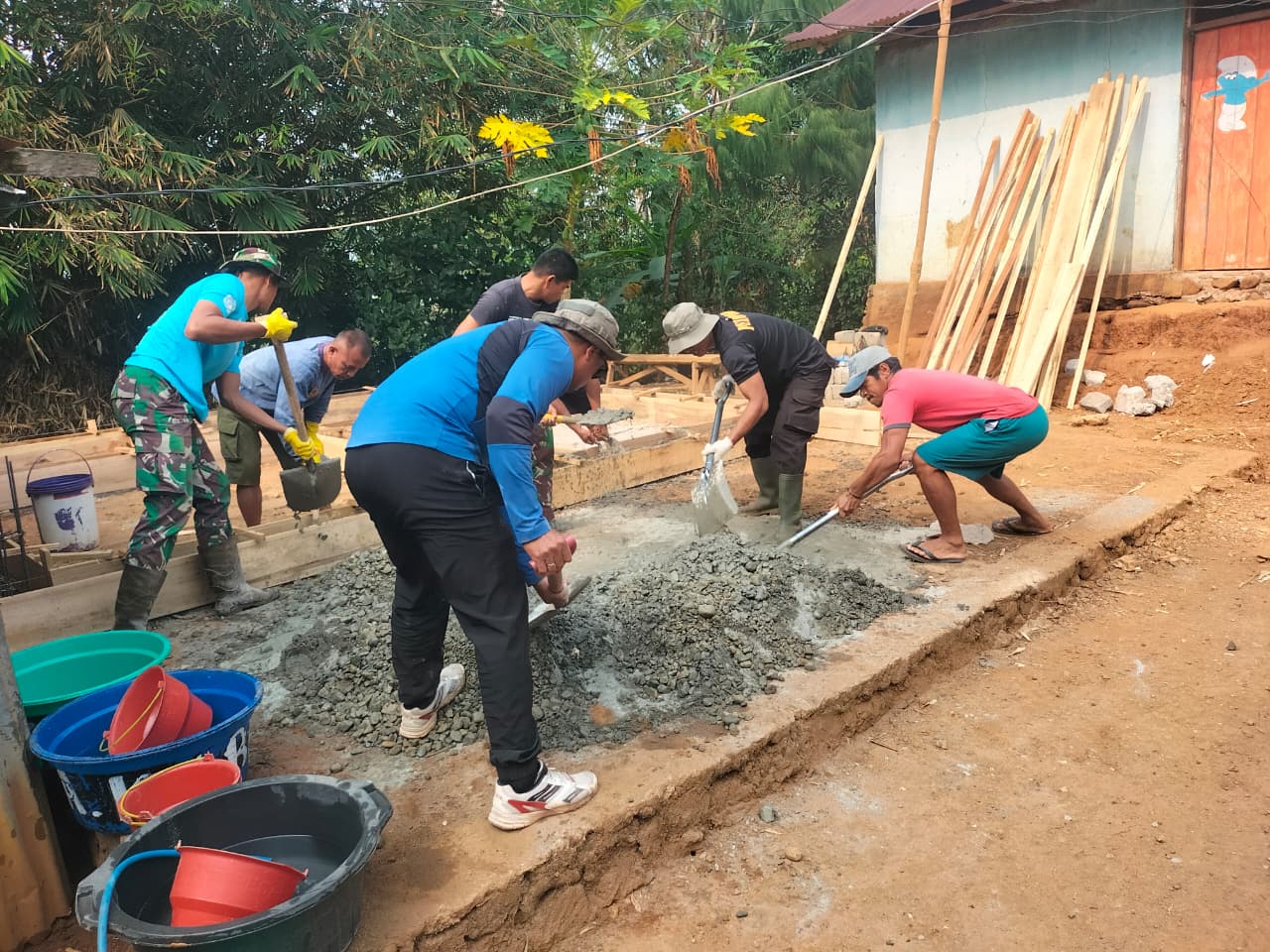 Pembangunan Rumah dan Infrastruktur Dikebut di Hari Kelima TMMD ke-130