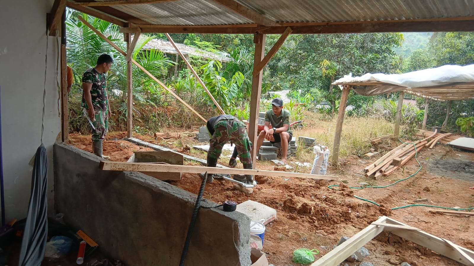 Rumah Pak Tamrin Berubah, TMMD ke-130 Hadir untuk Masyarakat