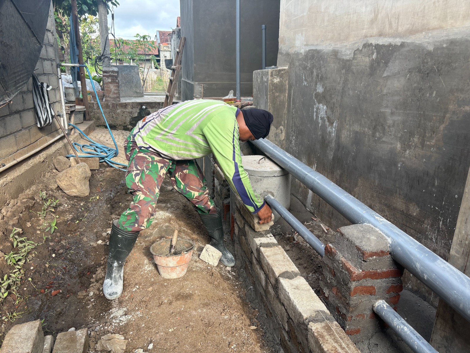 TMMD ke-130 Sukses Bangun Jamban Bersih untuk Bu Painah