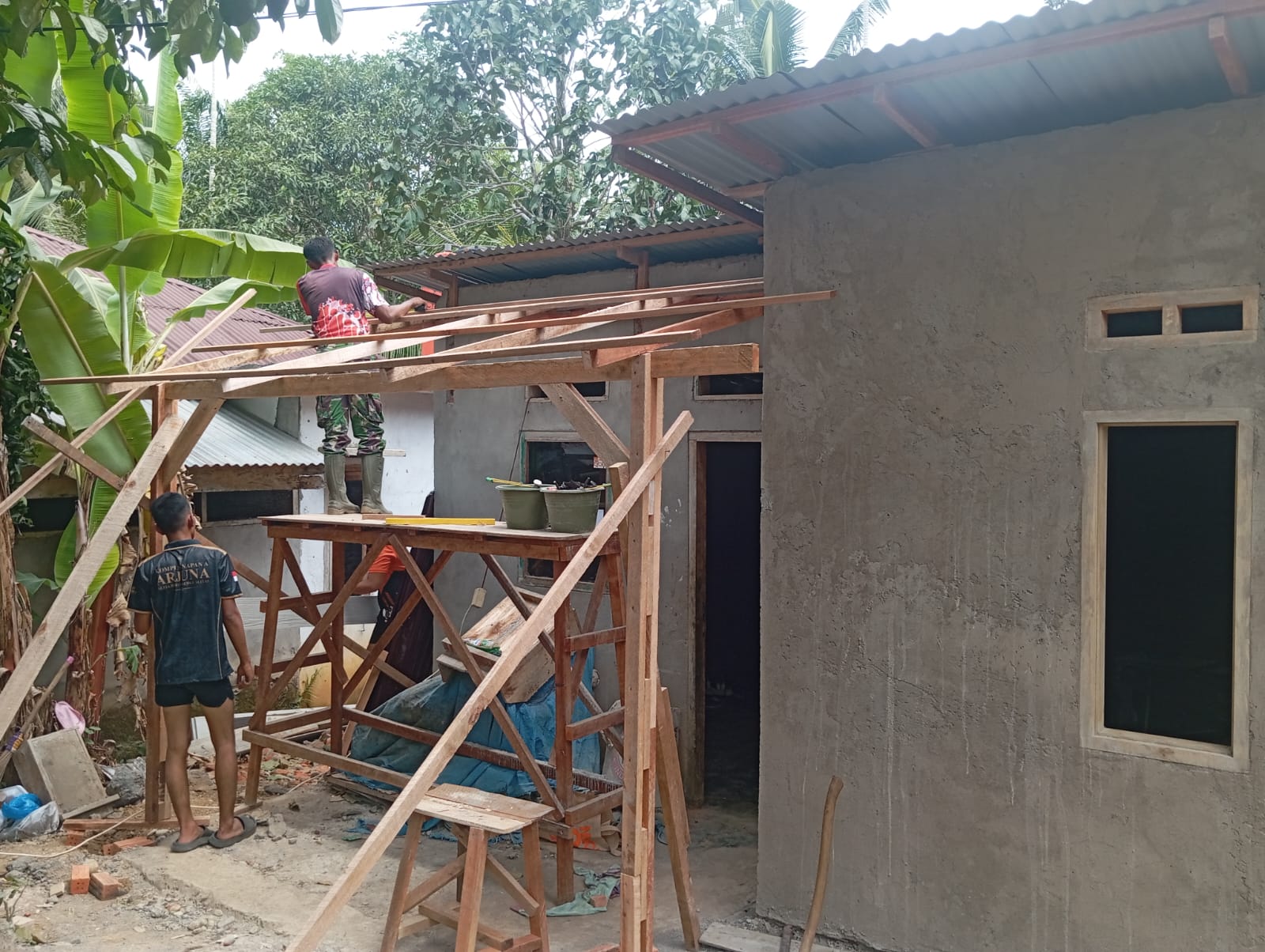 Rumah Warga Berangsur Layak, Rehab RTLH TMMD ke-130 Bawa Harapan Baru di Kota Bengkulu