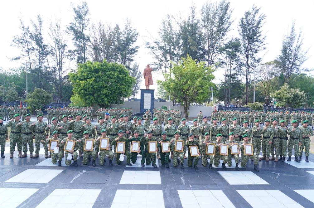Pangdam VI/Mulawarman Apresiasi Dedikasi Lima Prajurit di Balikpapan