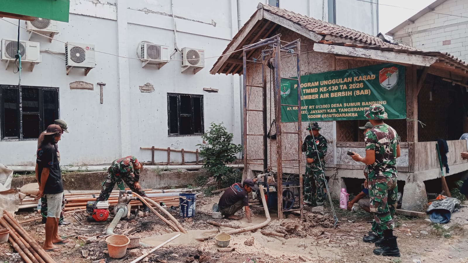 Program TMMD Hadirkan Akses Air Bersih untuk Warga Desa Sumur Bandung