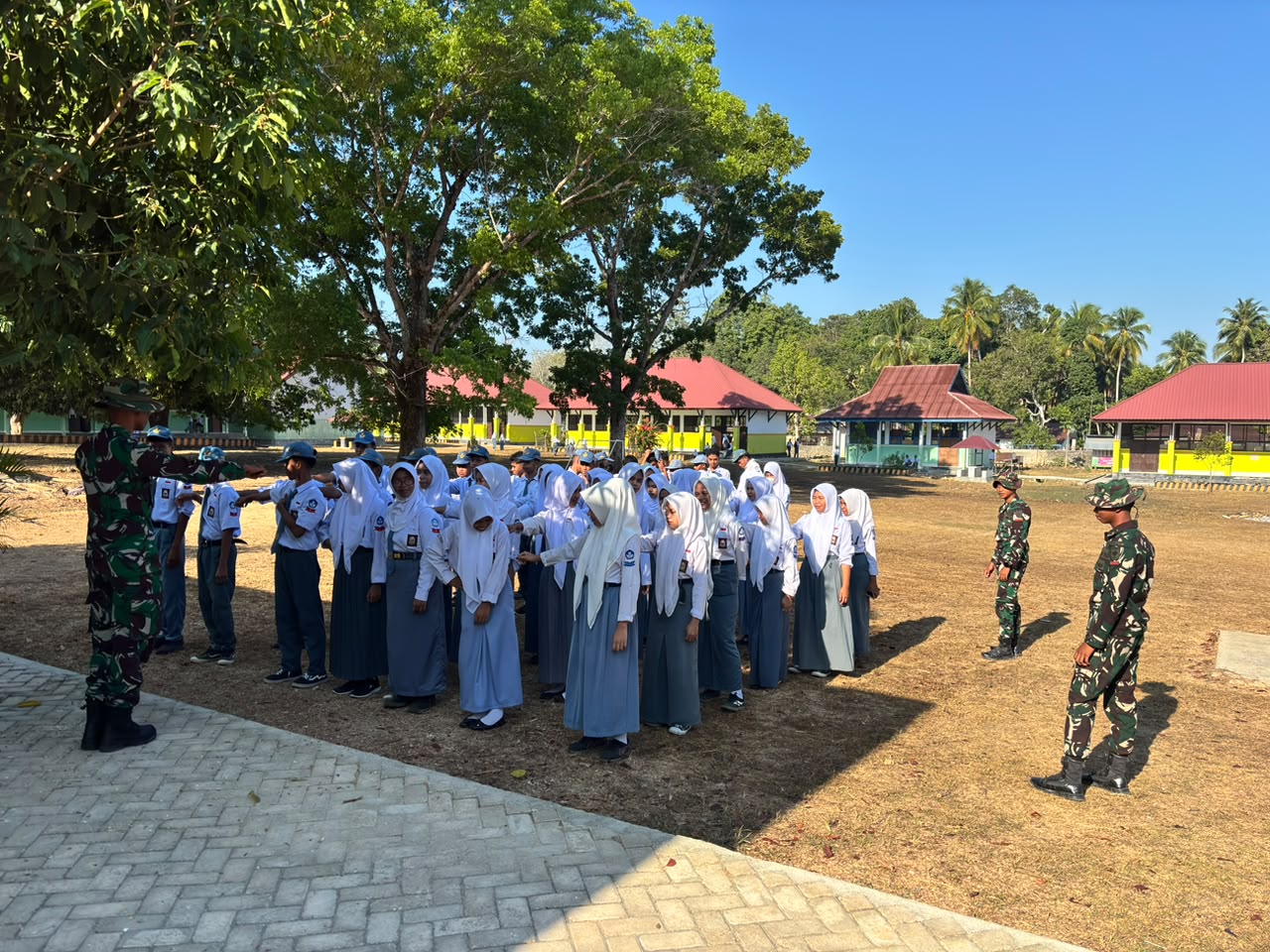 Pelatihan PBB: Membentuk Generasi Muda Cinta Tanah Air di TMMD Ke-130