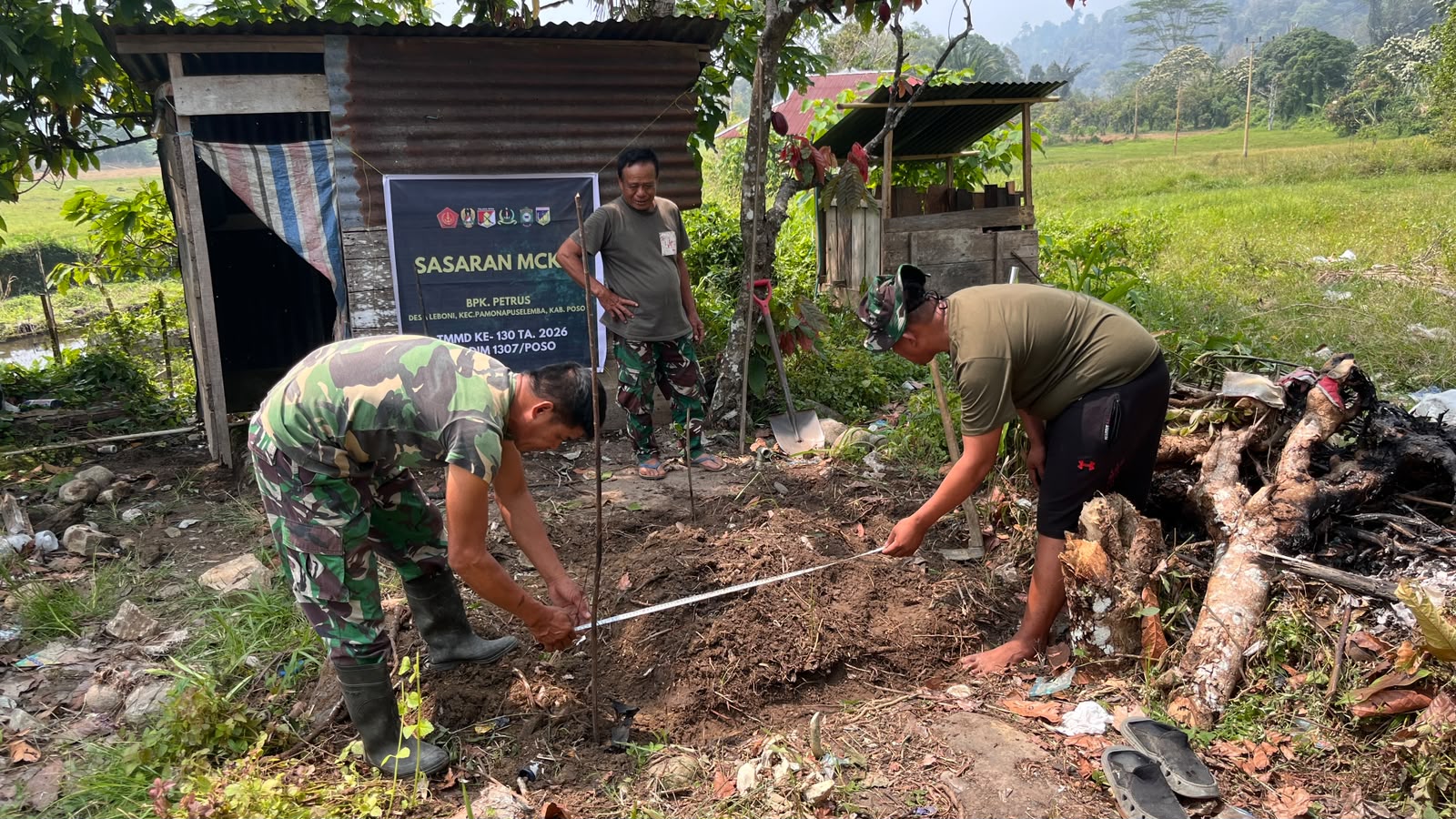 TMMD Poso: Membangun MCK untuk Meningkatkan Kualitas Hidup di Leboni
