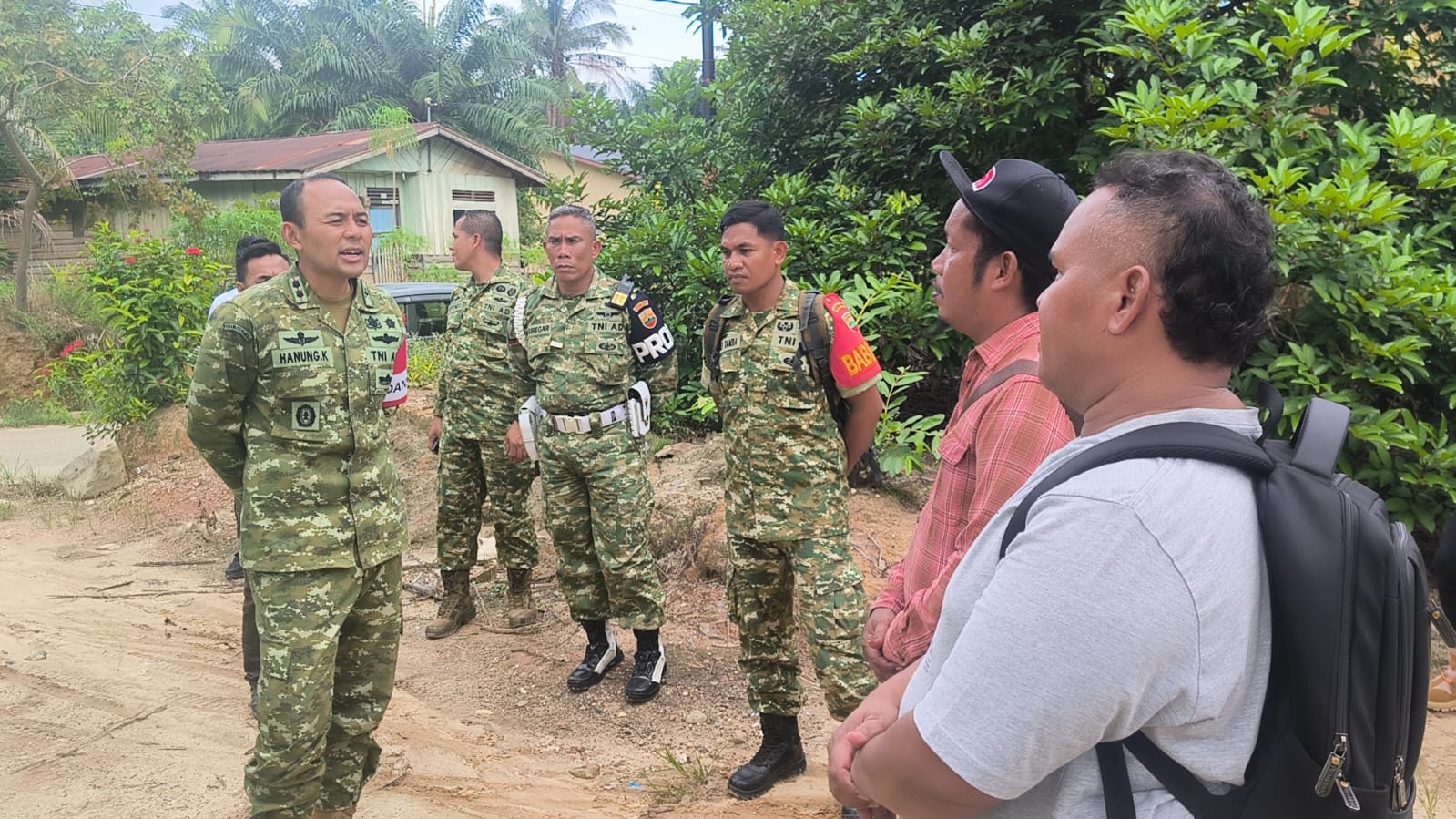 Dandim 0209 Tinjau Proyek TMMD Demi Akses Jalan yang Lebih Baik di Desa Aek Batu