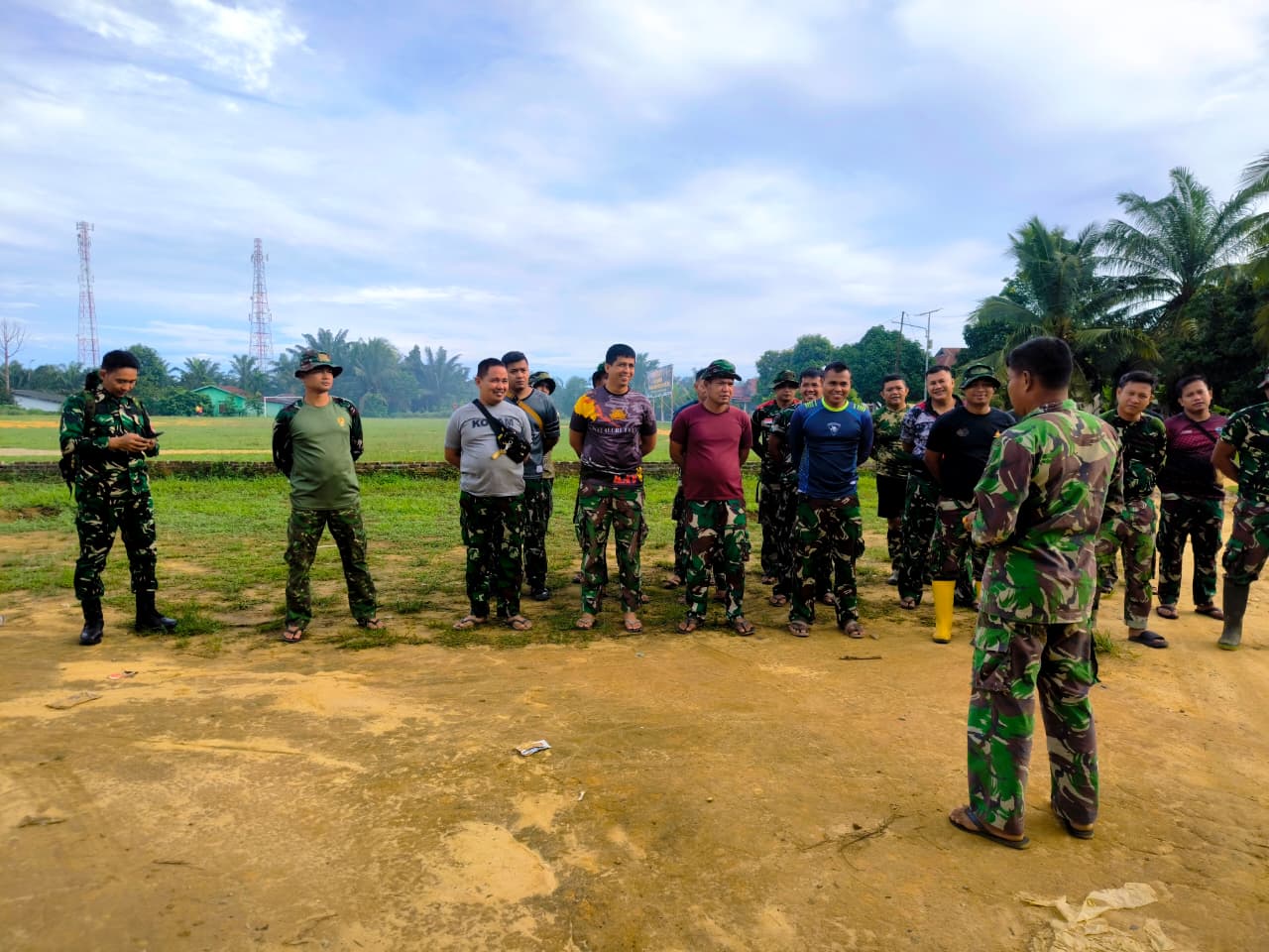 Tegaskan Komitmen, Satgas TMMD ke-130 Gelar Apel Persiapan Kesehatan
