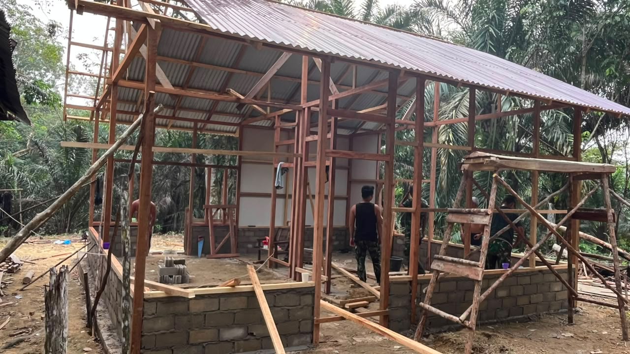 Perbaikan Rumah Ibu Tina: Simbol Harapan Baru dari Satgas TMMD