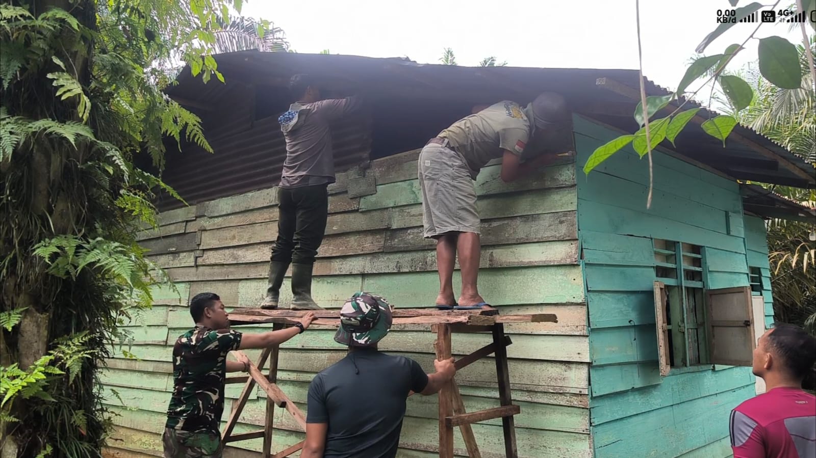 Rumah Edi Harahap Mulai Dibongkar, Satgas TMMD ke-130 Siapkan Hunian Lebih Nyaman