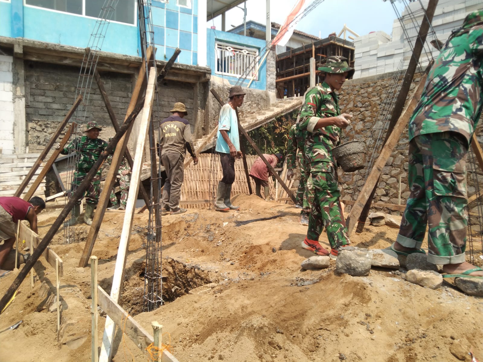 Inisiatif TNI dalam TMMD ke-130: Mewujudkan Hunian Sehat bagi Masyarakat