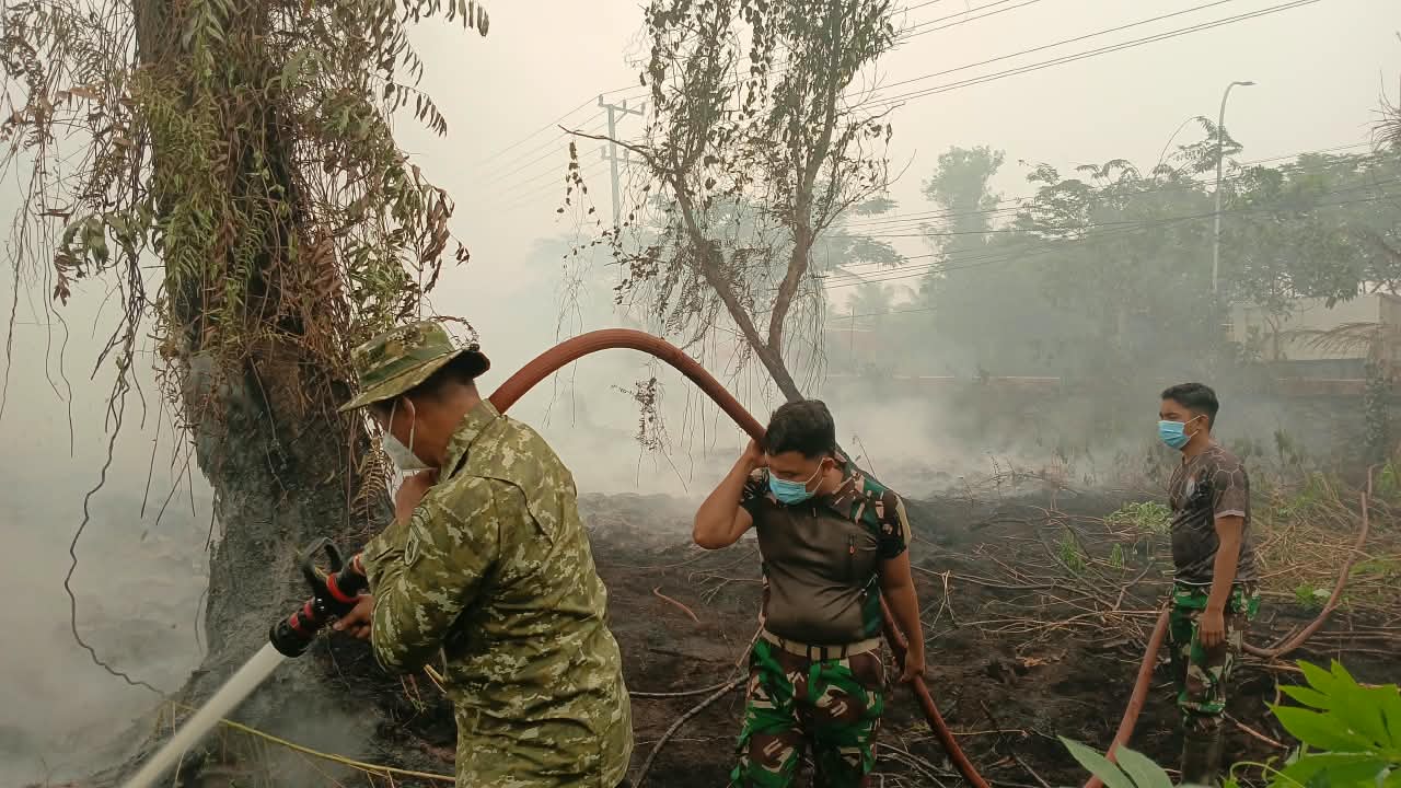 Kolaborasi Tim Gabungan Antisipasi Kebakaran Hutan di Mentawa Baru