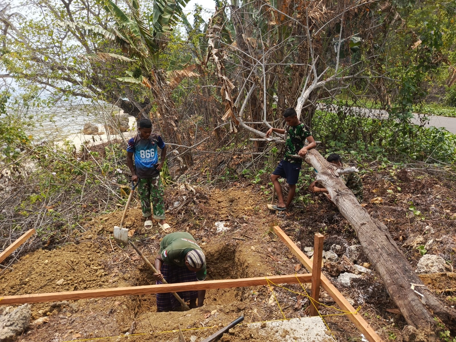 Satgas TMMD ke-130 Perkuat Infrastruktur Sanitasi di Desa Sonof Kacepo