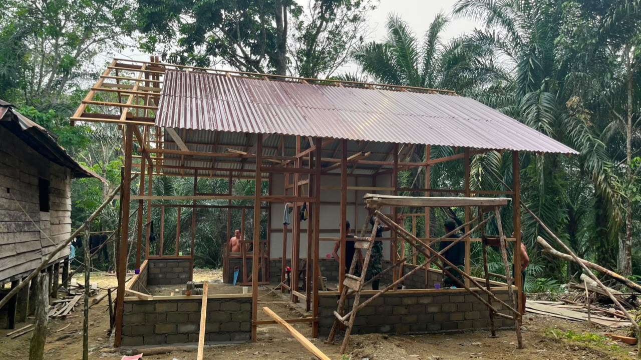 Kehangatan Sosial Terwujud dalam Program TMMD Ke-130 Kodim 1210/Landak