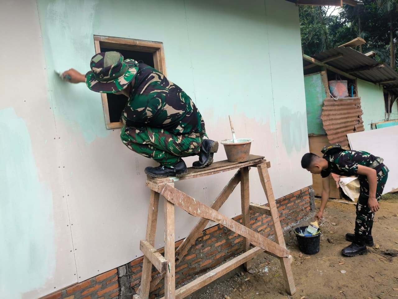 Transformasi Rumah Suroto: Langkah TMMD ke-130 Semakin Nyata